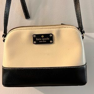 Kate spade leather class body bag